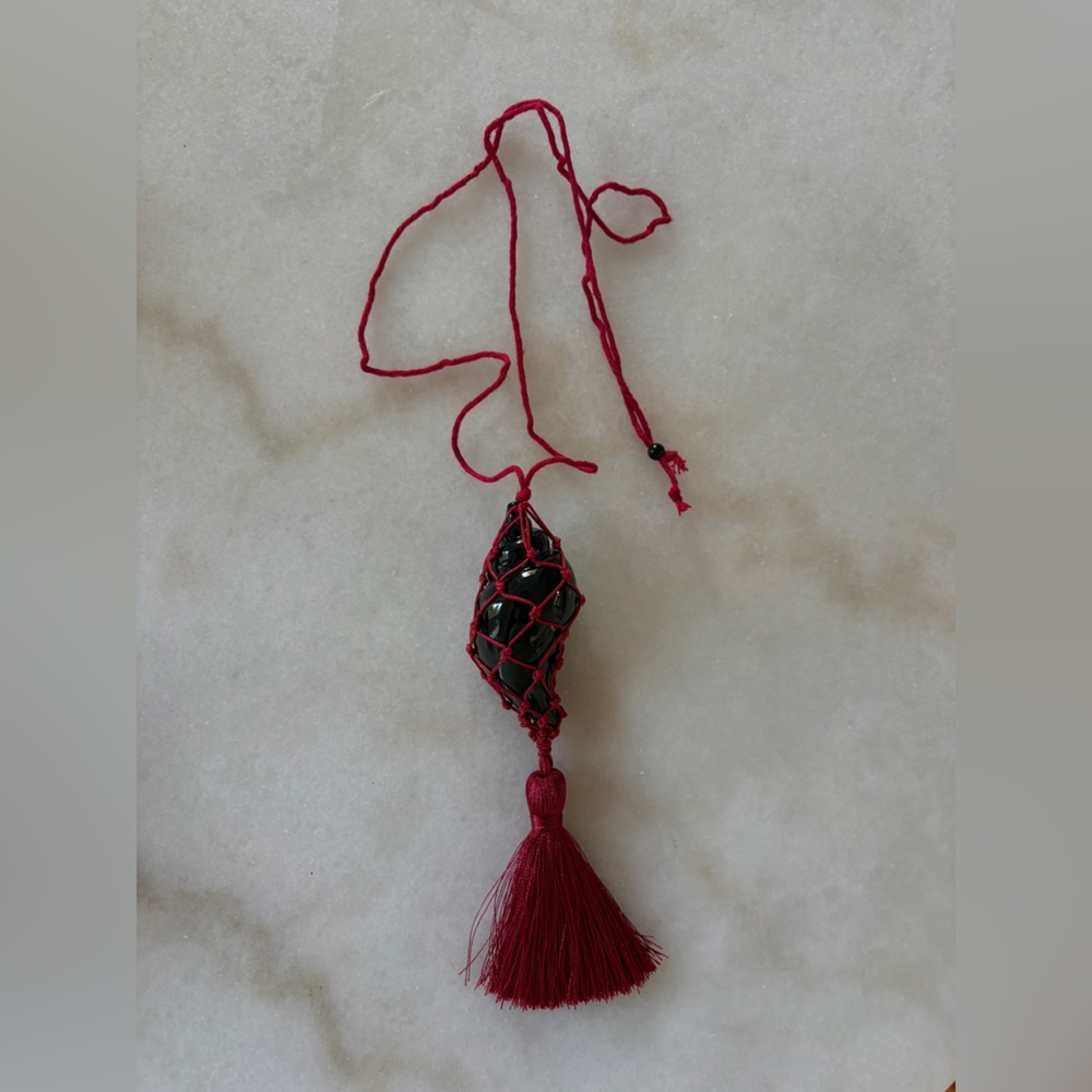 Heaven Mayhem shell necklace